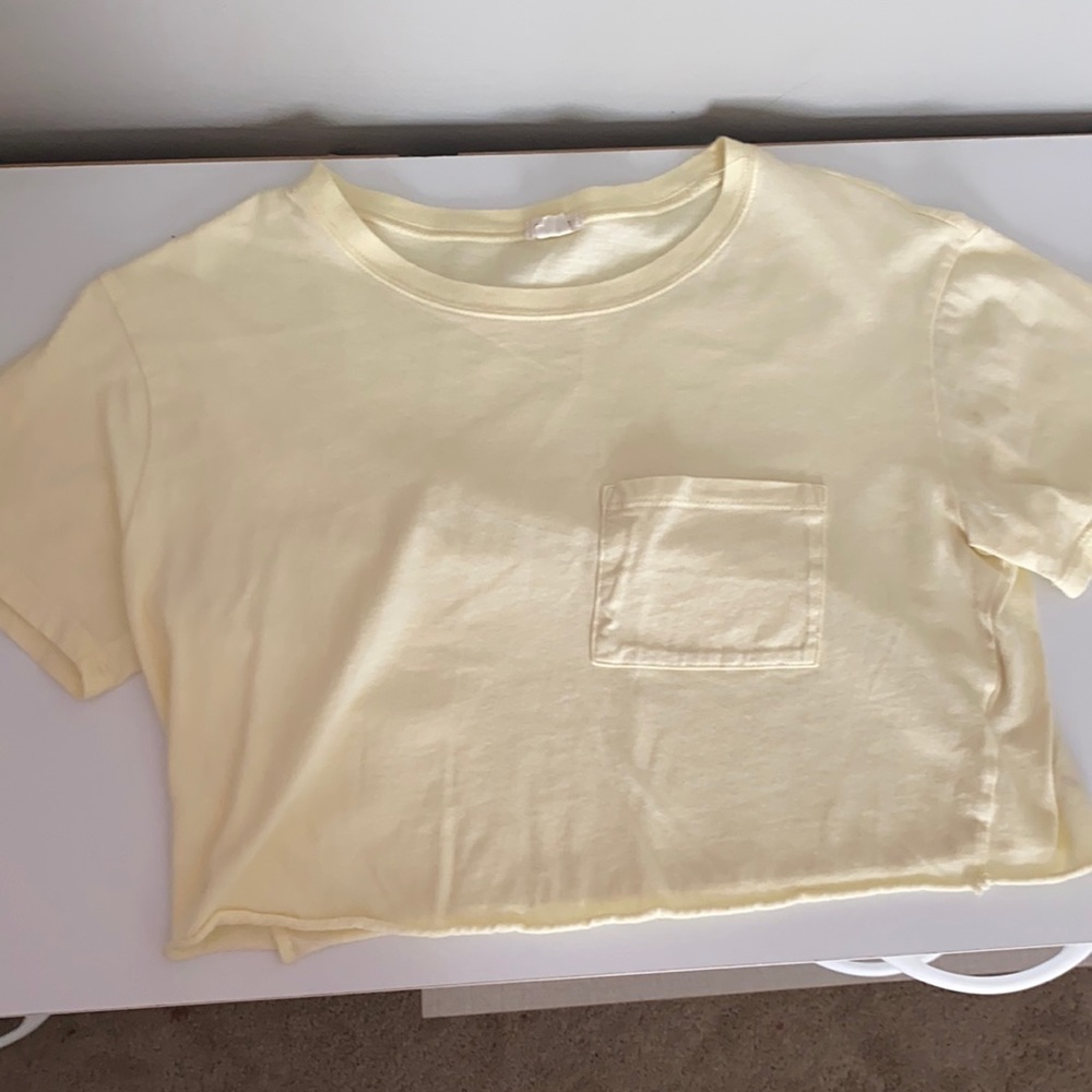 Yellow crop tee
